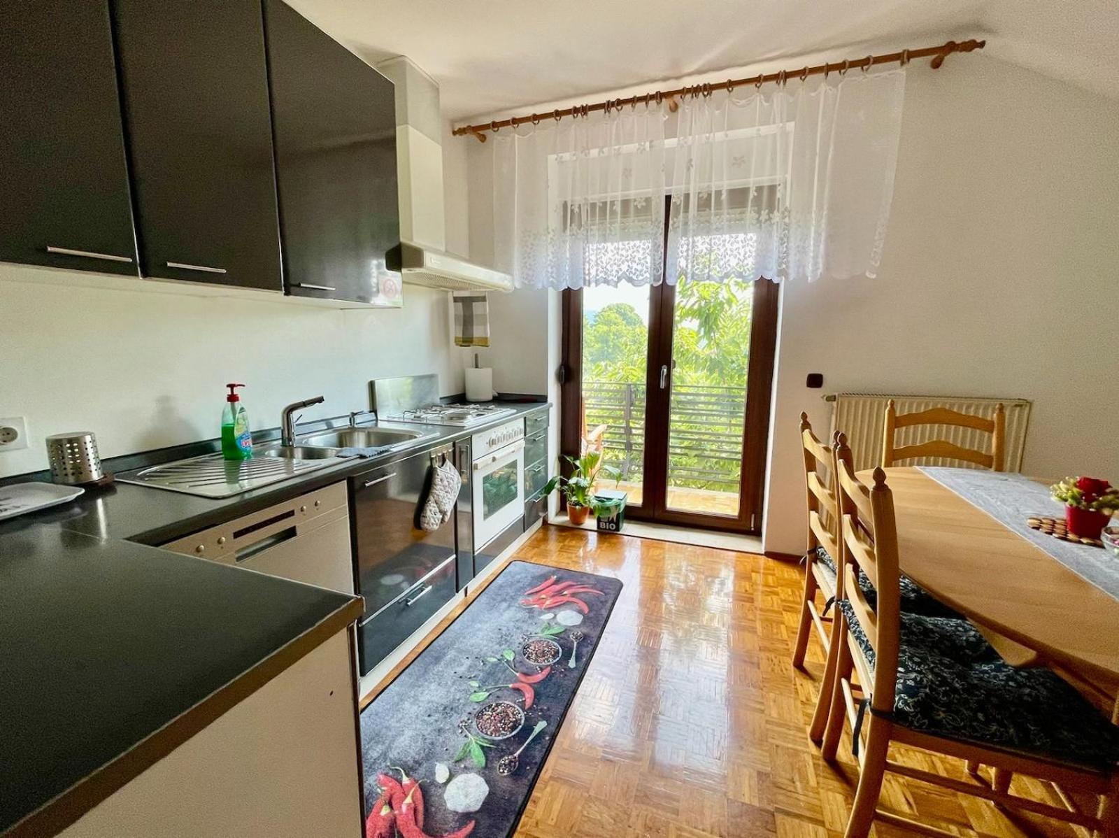 Prijeten Prostoren Apartma V Hisi Pivka Εξωτερικό φωτογραφία